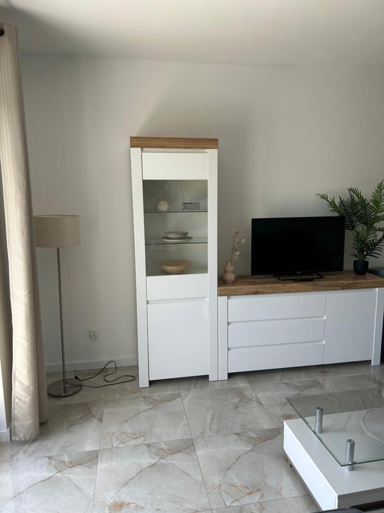 Mieszkanie Na Osiedlu Platan Swinoujscie Luaran gambar